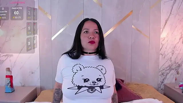 AlmaRose   online show from June 19, 2026, 8:01 pm