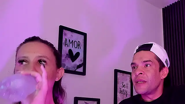 Mia and Erick online show from June 11, 2026, 4:10 am