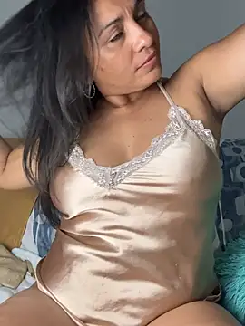 kloee kann online show from July 14, 2026, 12:46 am