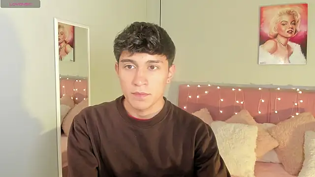 ryan valentino online show from June 26, 2026, 1:37 pm
