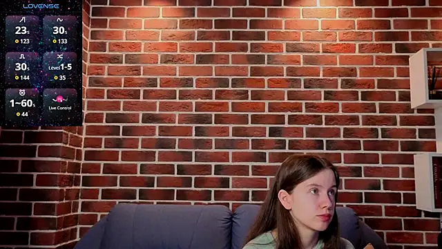 MyrtaMcclaney online show from June 21, 2026, 7:05 pm