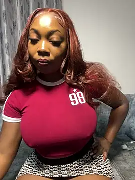 Snapshot of Hot_Candyy_ chatting on June 14, 2026, 8:55 pm Hot Candyy online show from June 14, 2026, 8:55 pm