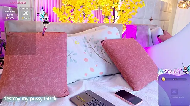 LalaVareela online show from July 13, 2026, 7:27 pm