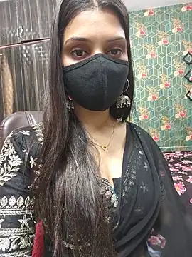 Sensual-bella online show from June 13, 2026, 6:11 am