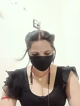Snapshot of Karishma_bhabi3 chatting on June 28, 2026, 5:30 pm Karishma bhabi3 online show from June 28, 2026, 5:30 pm