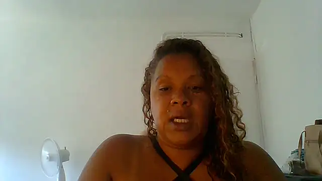DOMINATRICESANDRA online show from July 2, 2026, 7:58 am