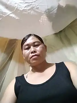 Snapshot of -Hatybi- chatting on June 25, 2026, 6:07 am -Hatybi- online show from June 25, 2026, 6:07 am