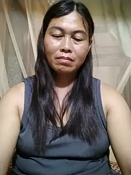 Snapshot of -Hatybi- chatting on July 7, 2026, 6:47 am -Hatybi- online show from July 7, 2026, 6:47 am