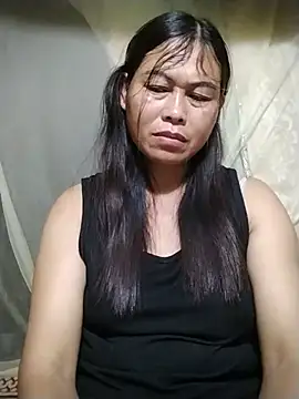 Snapshot of -Hatybi- chatting on July 9, 2026, 12:31 pm -Hatybi- online show from July 9, 2026, 12:31 pm