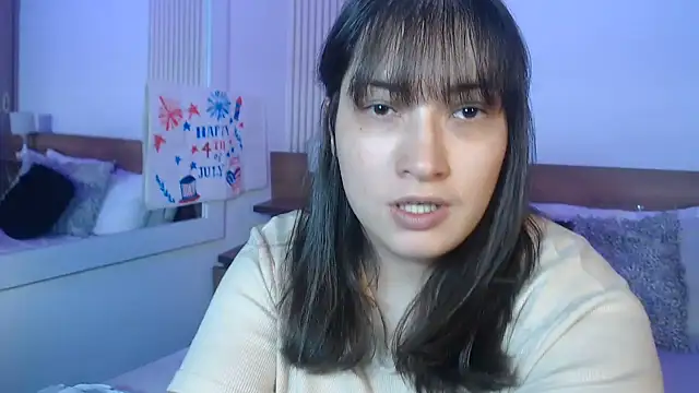 Snapshot of ValentinaGreyy chatting on July 4, 2026, 8:37 pm ValentinaGreyy online show from July 4, 2026, 8:37 pm