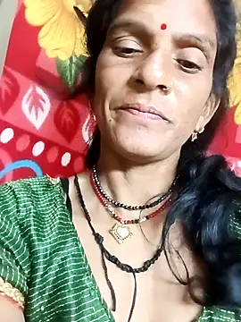 Snapshot of Cut_umang74 chatting on June 24, 2026, 10:31 pm Cut umang74 online show from June 24, 2026, 10:31 pm