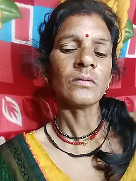 Snapshot of Cut_umang74 chatting on July 11, 2026, 11:06 pm Cut umang74 online show from July 11, 2026, 11:06 pm