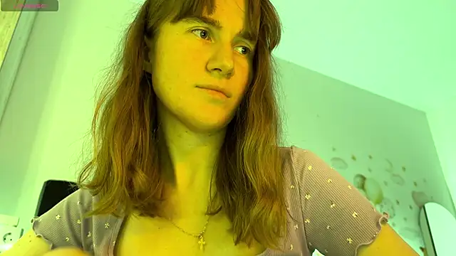 agniia257 online show from June 16, 2026, 8:44 pm