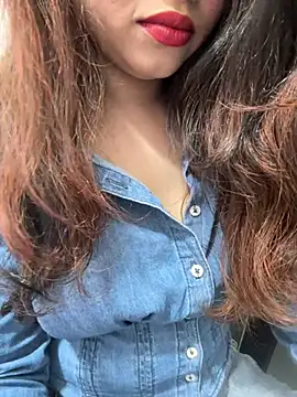 Yours riya11 online show from June 19, 2026, 6:56 pm