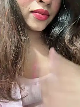 Yours riya11 online show from July 4, 2026, 9:21 pm