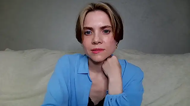 NatalieMoses online show from July 4, 2026, 6:47 pm