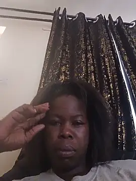 Freakyapple1 online show from June 21, 2026, 11:13 am