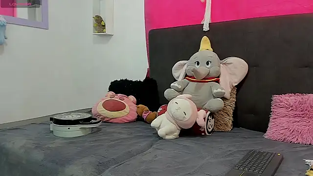Hanna long online show from June 25, 2026, 6:56 pm