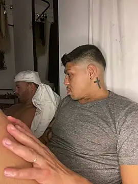 Snapshot of Tatuadomoreno23cm chatting on June 2, 2026, 1:29 am Tatuadomoreno23cm online show from June 2, 2026, 1:29 am