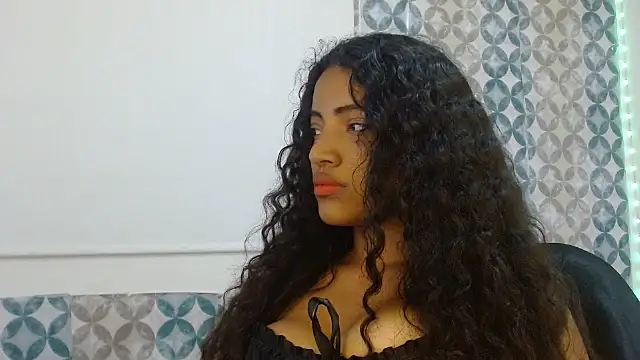 Isabellacarson online show from June 27, 2026, 6:13 pm