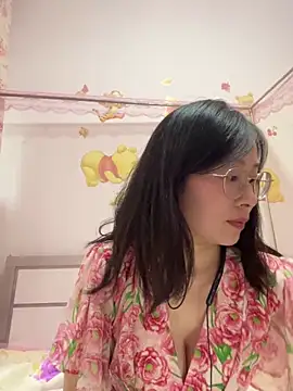 TangTang0530 online show from June 16, 2026, 10:29 am