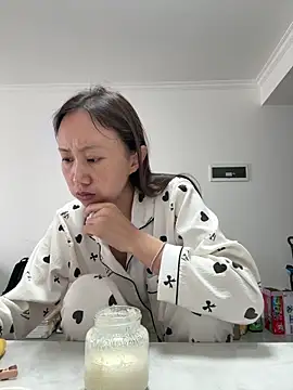 Snapshot of Xiao_Mao_meow chatting on June 11, 2026, 12:32 am Xiao Mao meow online show from June 11, 2026, 12:32 am