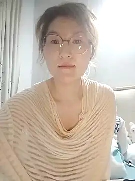 gaoyan880526 online show from June 1, 2026, 2:52 pm