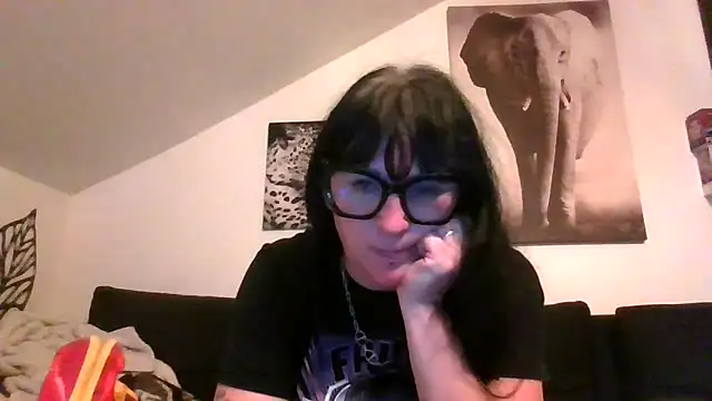 sexujuly88 online show from May 27, 2026, 9:12 pm