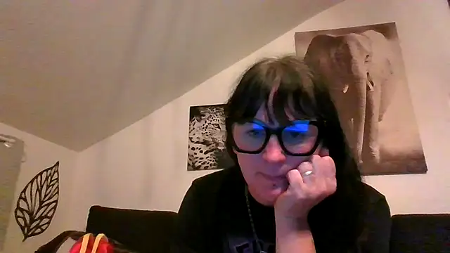 sexujuly88 online show from June 8, 2026, 9:15 pm