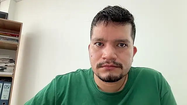 Snapshot of Zaddus chatting on June 1, 2026, 1:13 pm Zaddus online show from June 1, 2026, 1:13 pm