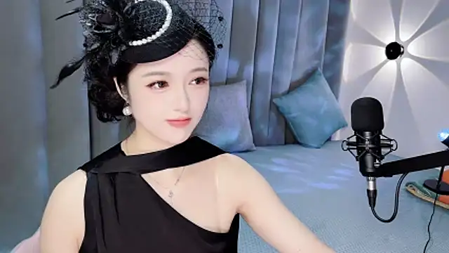 Momo-Wow online show from June 25, 2026, 6:07 am