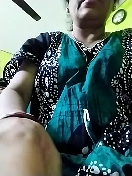 chatterjeesayani567 online show from July 15, 2026, 6:35 pm