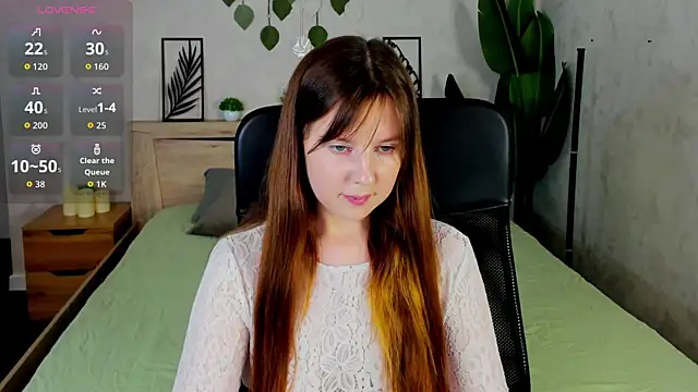 Snapshot of Violeta_Paul chatting on June 27, 2026, 9:14 am Violeta Paul online show from June 27, 2026, 9:14 am