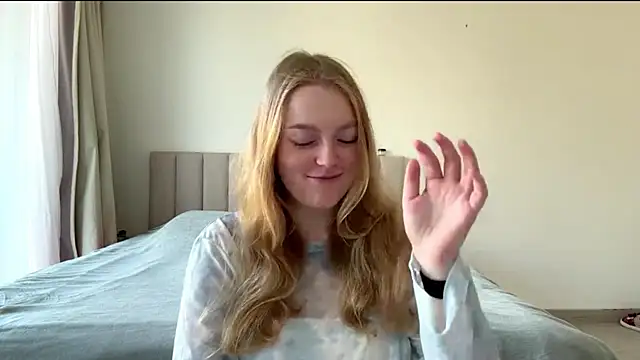 JeanelleLeitheiser online show from June 16, 2026, 3:53 am