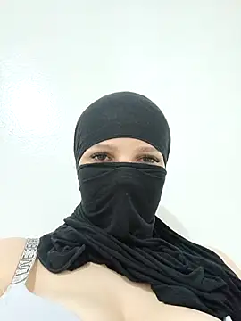 frizita online show from June 14, 2026, 1:58 am
