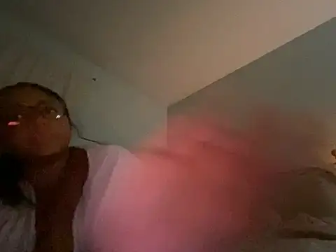 jacklynluvsperv online show from July 10, 2026, 4:17 am