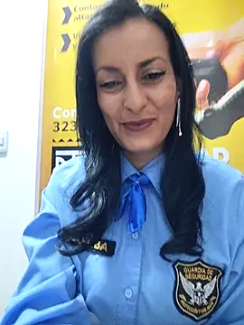 ALEJANDRA  28 online show from June 17, 2026, 1:23 pm