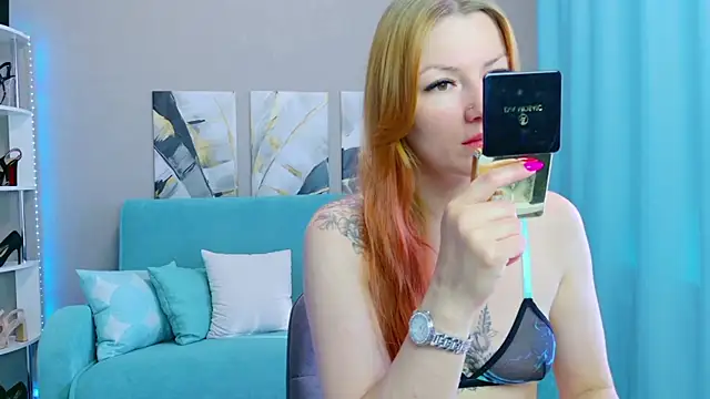 Snapshot of Redhead_Vixen__ chatting on July 3, 2026, 1:12 am Redhead Vixen online show from July 3, 2026, 1:12 am
