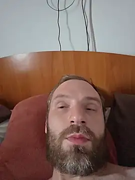 MrHot20cm online show from July 4, 2026, 4:51 am