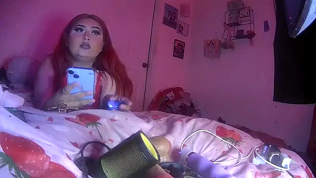 yurfavbaddie online show from June 25, 2026, 11:15 am