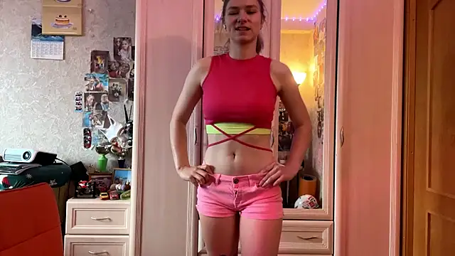 Codi Rostersy online show from June 10, 2026, 12:04 pm