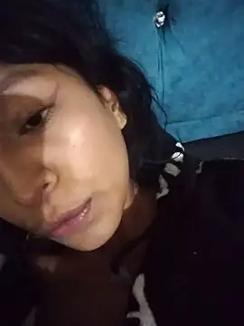 Snapshot of Sophi_691 chatting on June 19, 2026, 4:39 am Sophi 691 online show from June 19, 2026, 4:39 am