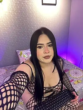 Snapshot of Bloomie_1 chatting on July 1, 2026, 8:19 pm Bloomie 1 online show from July 1, 2026, 8:19 pm