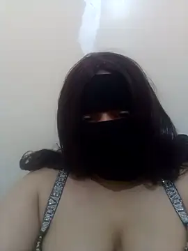 daloua sexy online show from June 8, 2026, 11:16 pm