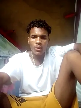 dantecruz19 online show from June 4, 2026, 11:00 pm