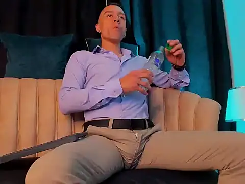 Tayler millers  online show from June 4, 2026, 8:20 am