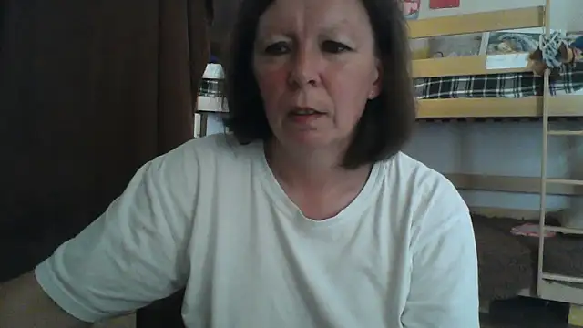 Snapshot of Schastlivaya43 chatting on June 11, 2026, 8:01 am Schastlivaya43 online show from June 11, 2026, 8:01 am