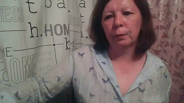 Snapshot of Schastlivaya43 chatting on June 25, 2026, 7:18 pm Schastlivaya43 online show from June 25, 2026, 7:18 pm