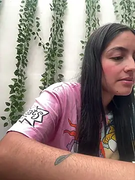 SophiCastro09  online show from July 4, 2026, 4:57 pm