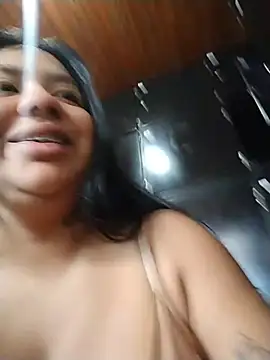 Snapshot of Amber_Herrera chatting on July 7, 2026, 12:09 pm Amber Herrera online show from July 7, 2026, 12:09 pm